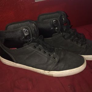 Levi’s shoes
